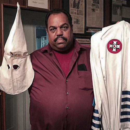 Race relations expert Daryl Davis joins Mindrolling to share the incredible story of his work engaging with Ku Klux Klan members and bringing down their walls of ignorance and fear.