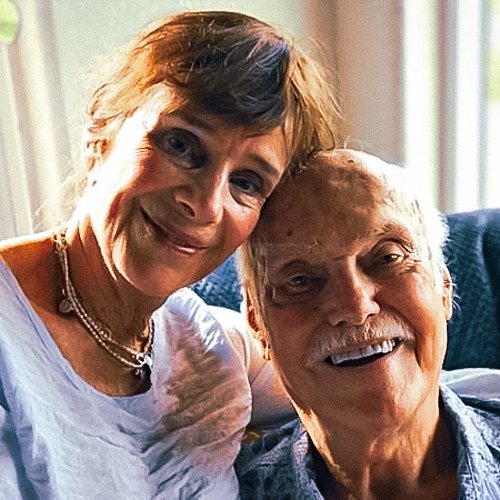Trudy Goodman visits the Mindrolling podcast to share her experiences with Ram Dass and reflect on the impact that his teachings have made in the world.