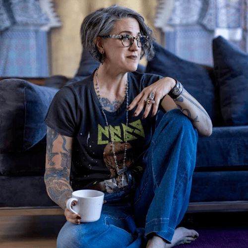 Sharon welcomes Pastor, author, and theologian Nadia Bolz-Weber to the Metta Hour Podcast for Episode 181.