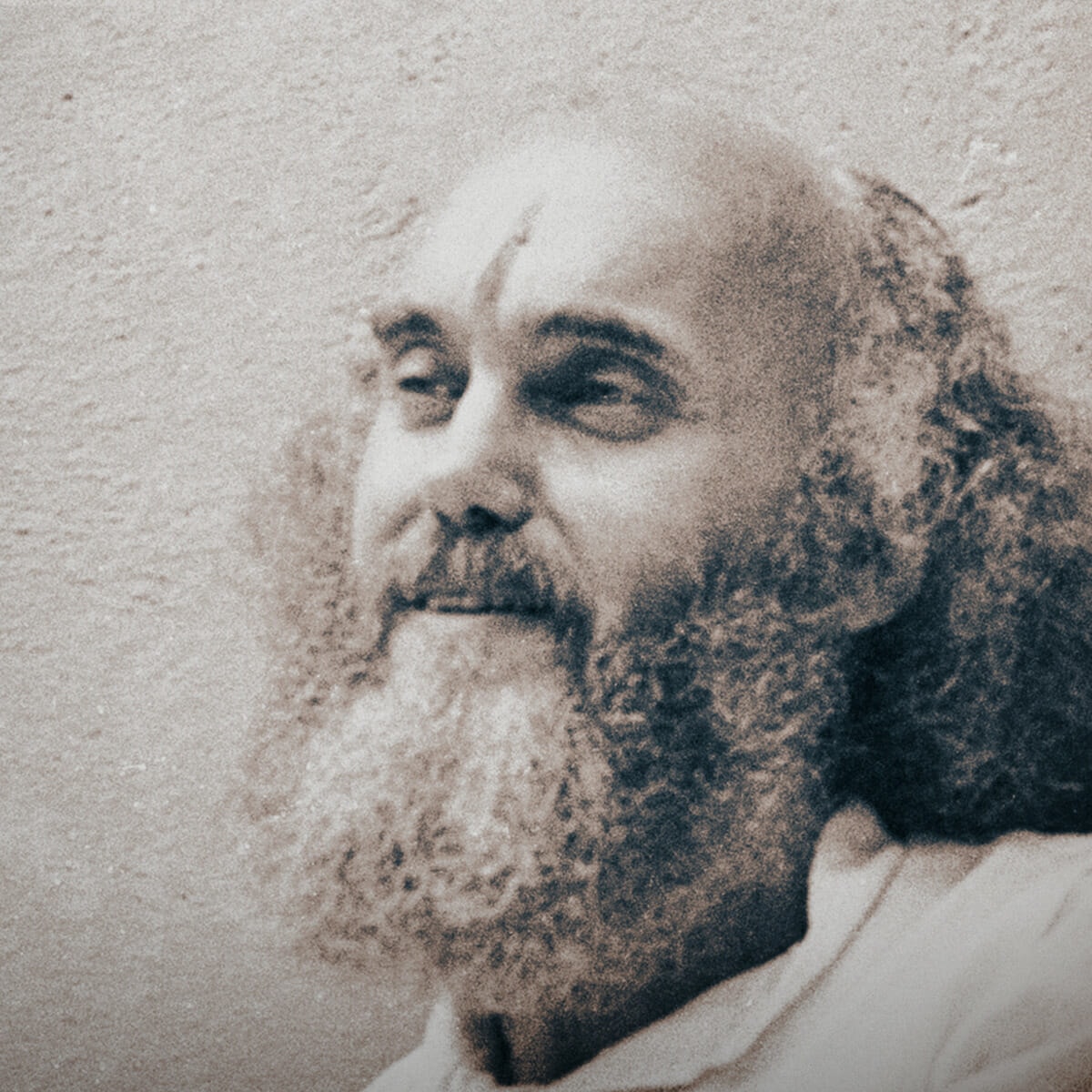 Raghu Markus returns to lead us into the new year with a talk from Ram Dass which reminds us of our interconnectedness and the need to keep our hearts turned toward the spirit of generosity.